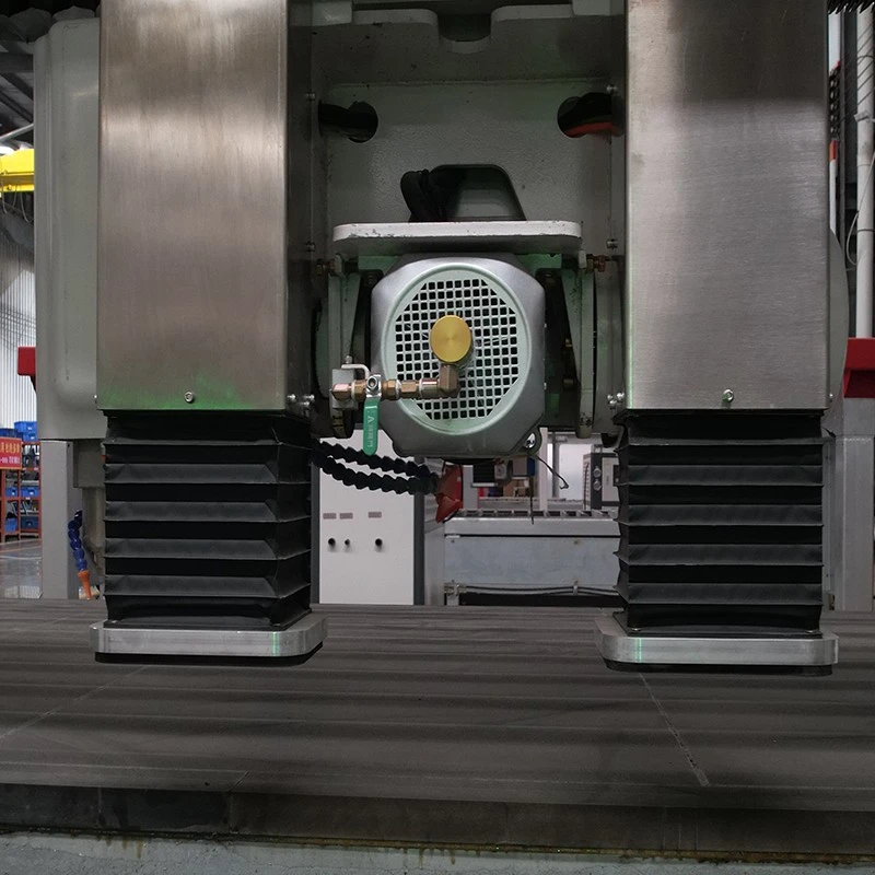 5+1 Axis CNC Bridge Saw high quality